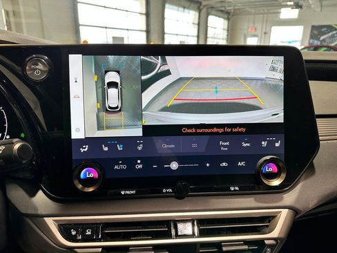 Used 2023 Lexus RX 500h F Sport w/ Accessory Package (2T) image 10