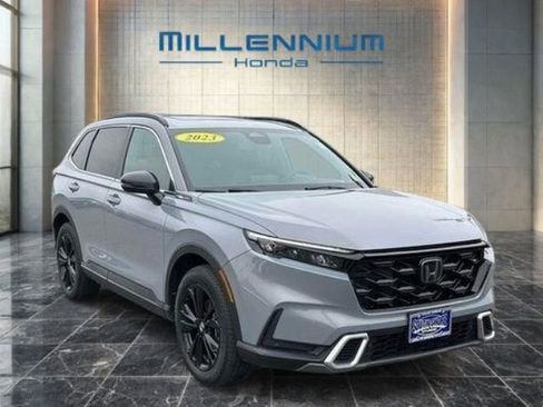 Used 2023 Honda CR-V Sport Touring image 1