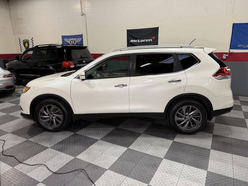 Used 2016 Nissan Rogue SL image 4