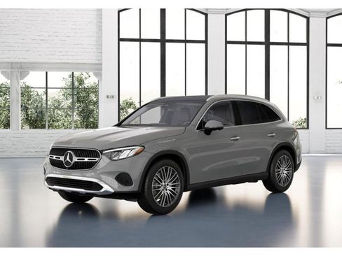 Used 2026 Mercedes-Benz GLC 300 4MATIC image 39