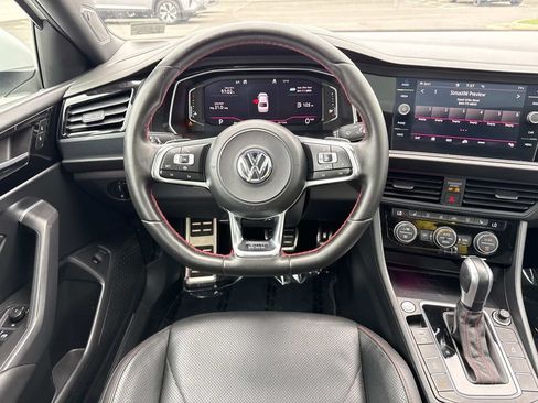 Used 2020 Volkswagen Jetta GLI Autobahn FWD image 13
