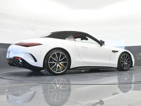 Used 2022 Mercedes-Benz SL 63 AMG 4MATIC image 70