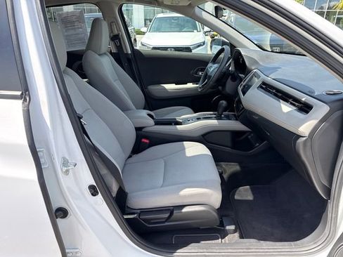 Certified 2022 Honda HR-V EX image 18