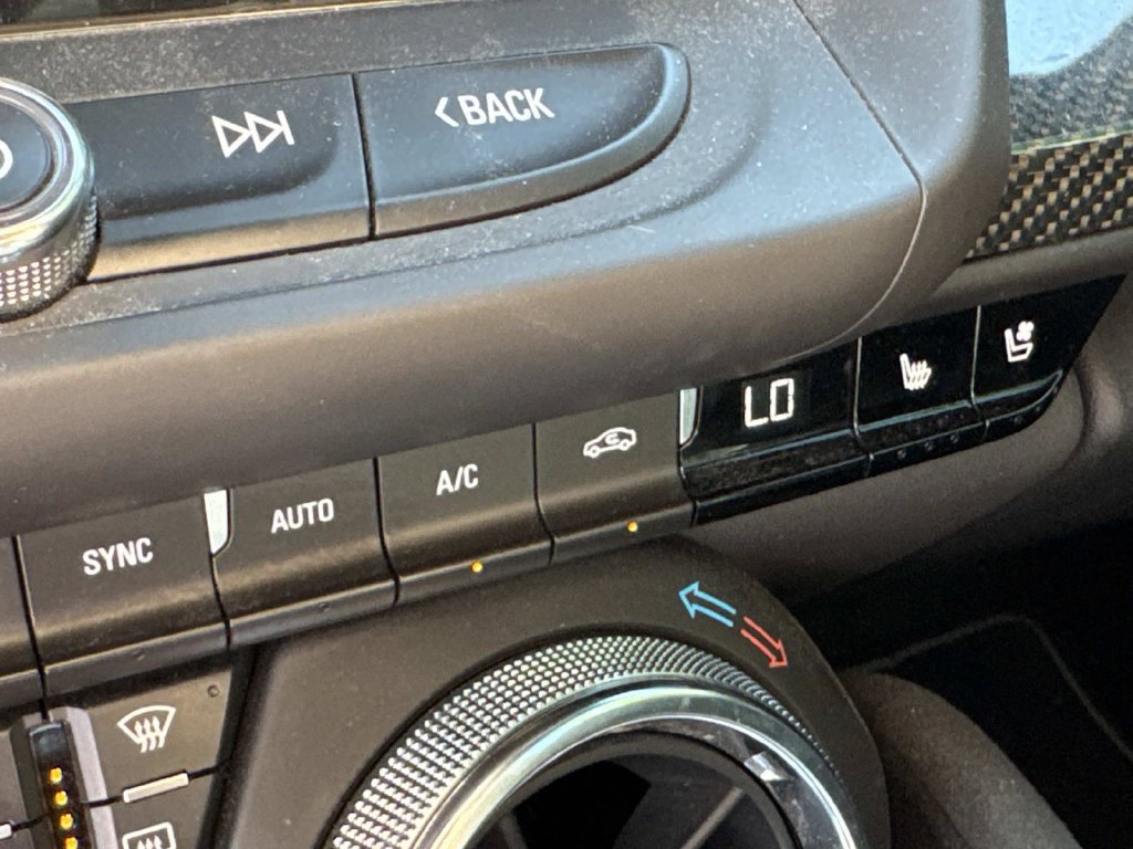 Used 2021 Chevrolet Camaro SS RWD image 25