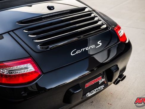 Used 2009 Porsche 911 Carrera S RWD image 27