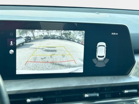 Used 2025 Kia Telluride AWD image 20