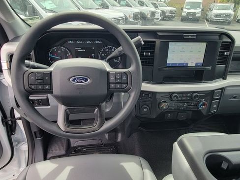 New 2026 Ford F550 2WD Regular Cab Super Duty image 4