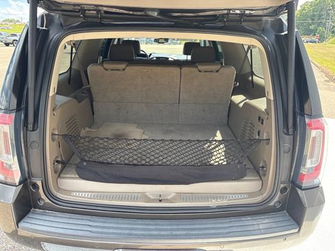 Used 2019 GMC Yukon XL SLT RWD image 9