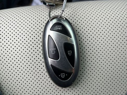 Used 2025 Hyundai Santa Fe SEL FWD image 21