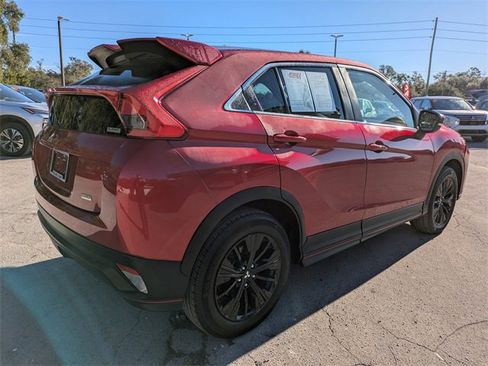 Used 2020 Mitsubishi Eclipse Cross LE image 4