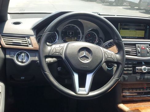 Used 2012 Mercedes-Benz E 350 4MATIC Sedan image 12
