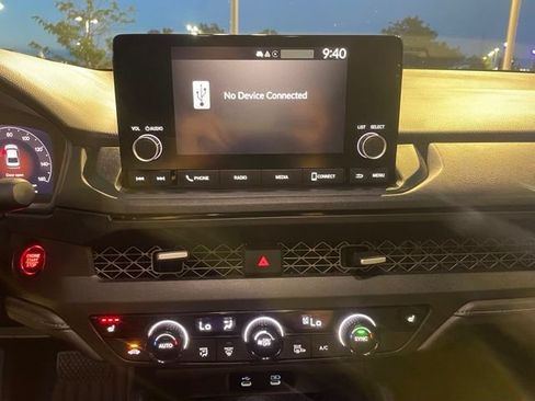 Used 2025 Honda Accord SE image 21
