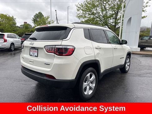 Used 2019 Jeep Compass Latitude w/ Cold Weather Group AWD/4WD image 7