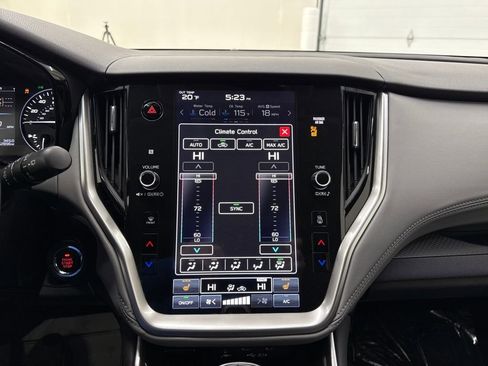 Used 2021 Subaru Outback Premium image 20