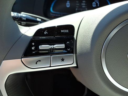 New 2026 Hyundai Elantra SE FWD image 19