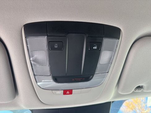 New 2025 Kia Sorento EX image 20