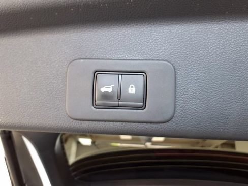 Used 2025 Nissan Murano Platinum w/ Cargo Package AWD/4WD image 25