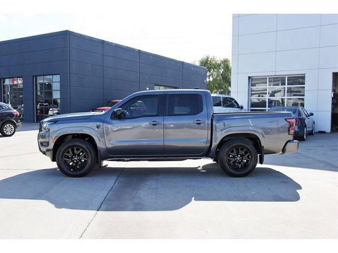 New 2026 Nissan Frontier SV w/ SV Convenience Package image 3