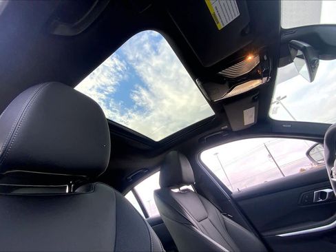 Certified 2025 BMW 330i Sedan image 13