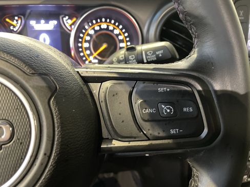 Used 2021 Jeep Wrangler Unlimited Sport image 20