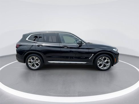 Used 2022 BMW X3 xDrive30i AWD/4WD image 9