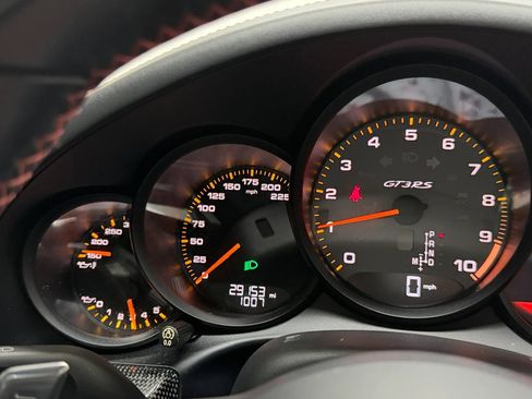Used 2019 Porsche 911 GT3 RS RWD image 33