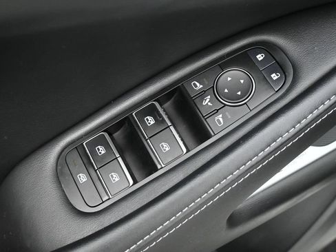Used 2023 INFINITI QX60 Luxe w/ Vision Package FWD image 4