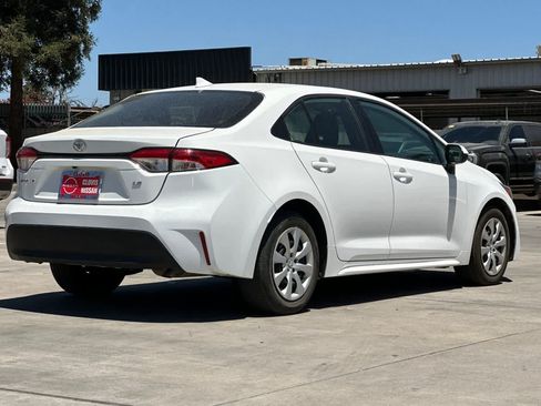 Used 2024 Toyota Corolla LE FWD image 3