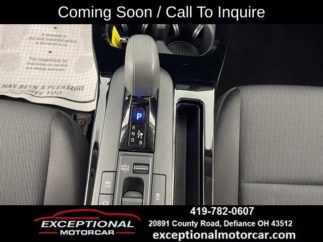Used 2025 Toyota Prius LE FWD image 40