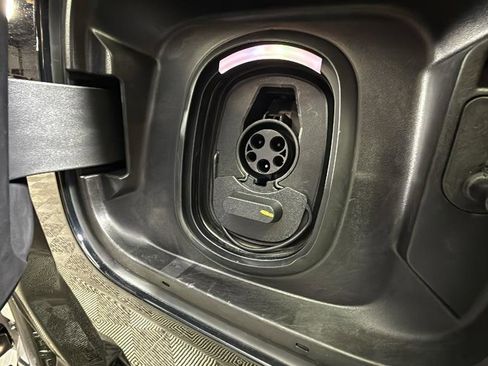 Used 2024 Chevrolet Silverado EV RST image 26