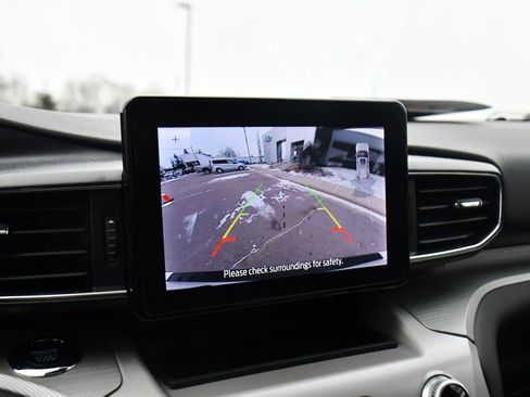 Used 2023 Ford Explorer XLT w/ Equipment Group 202A image 29