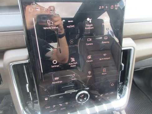 New 2026 GMC Yukon Denali Ultimate image 19