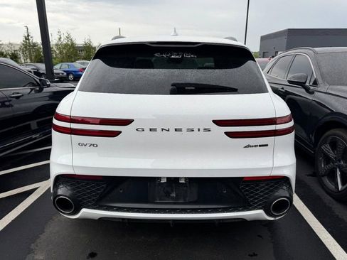 Used 2022 Genesis GV70 3.5T Sport w/ Sport Prestige Package AWD/4WD image 3