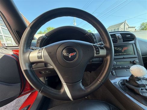 Used 2009 Chevrolet Corvette Coupe w/ Preferred Equipment Group RWD image 13