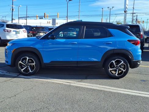 Certified 2023 Chevrolet TrailBlazer RS w/ Sun and Liftgate Package image 4