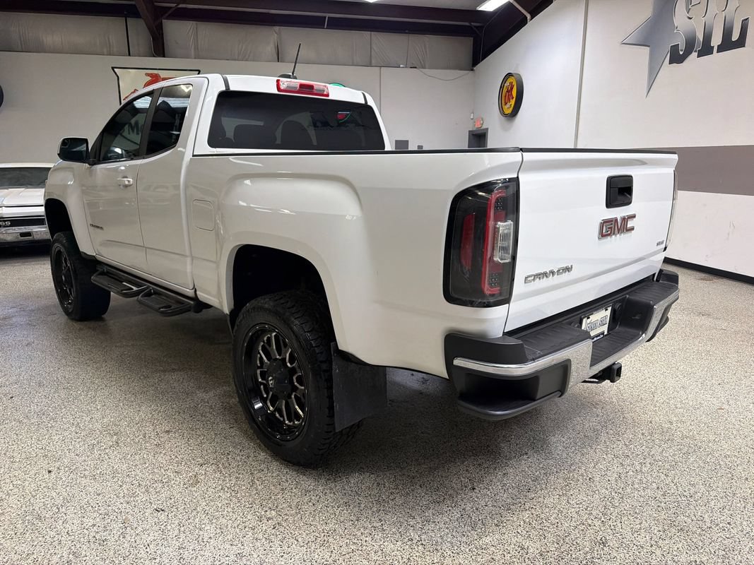 Used 2015 GMC Canyon SLE RWD image 5