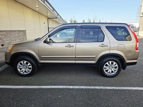 Used 2006 Honda CR-V EX image 2