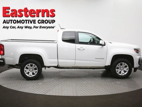 Used 2022 Chevrolet Colorado LT w/ Fleet Safety Package RWD image 43
