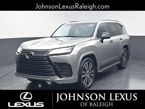 Used 2023 Lexus LX 600 4WD w/ Appearance Package image 1