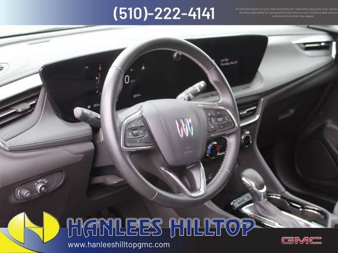 Used 2025 Buick Encore GX Preferred FWD image 11