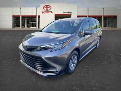 Certified 2024 Toyota Sienna XLE