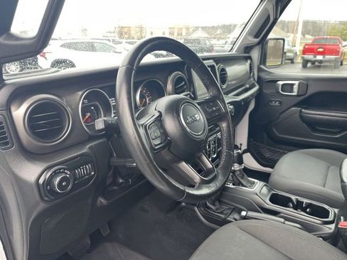 Used 2022 Jeep Wrangler Unlimited Sport AWD/4WD image 10