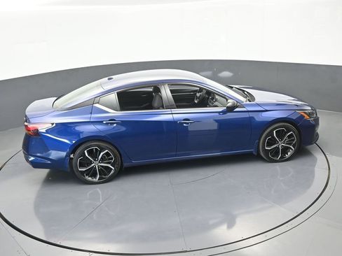 Used 2024 Nissan Altima 2.5 SR image 51