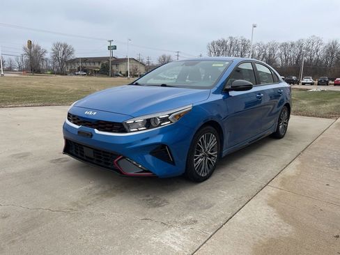 Used 2023 Kia Forte GT-Line w/ GT-Line Technology Package image 2