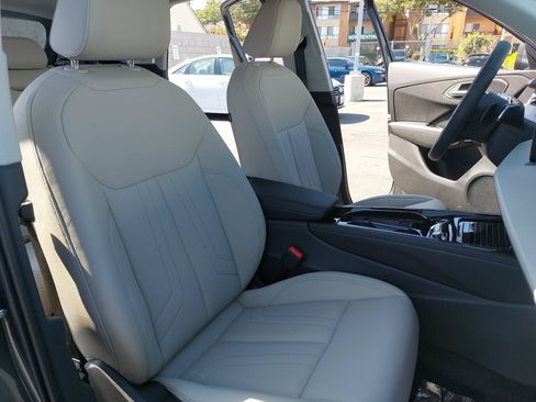 New 2026 Audi Q3 quattro 2.0T AWD/4WD image 10