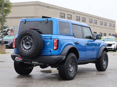 Used 2025 Ford Bronco Badlands AWD/4WD image 9