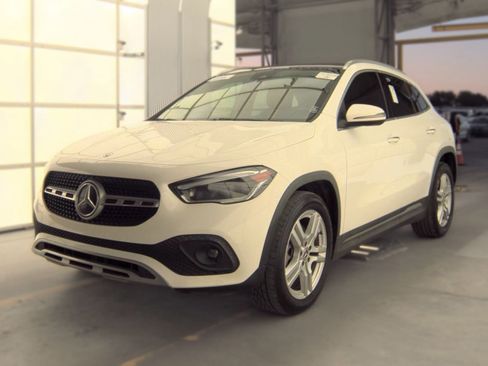 Used 2021 Mercedes-Benz GLA 250 w/ Premium Package image 1