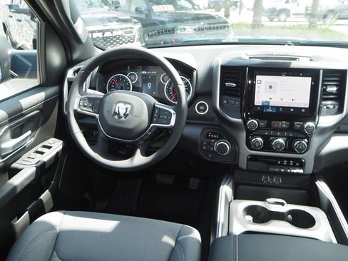 Certified 2025 RAM 1500 Lone Star image 19