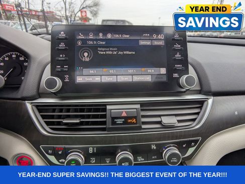 Used 2018 Honda Accord Touring image 26