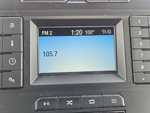 Used 2020 Ford F150 XL image 9